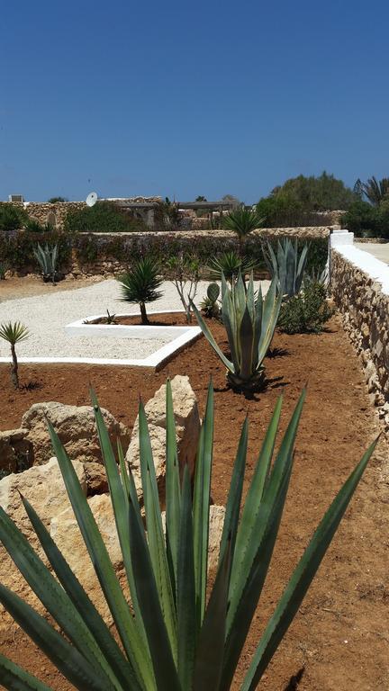 I Dammusi Di Pippo Apartment Lampedusa Luaran gambar